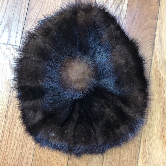 MINK HAT - Picture 4 of 4